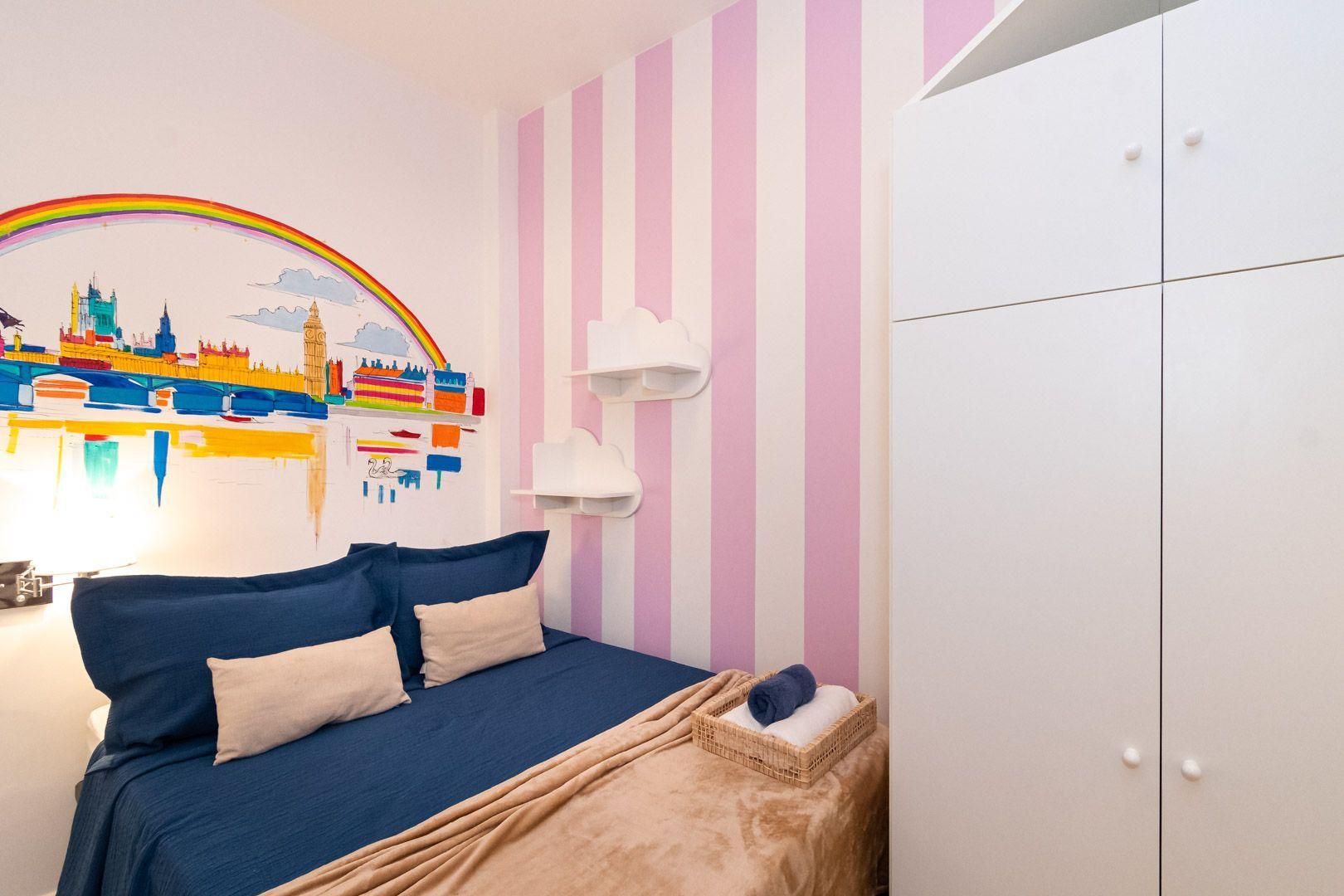 image-housing-carousel