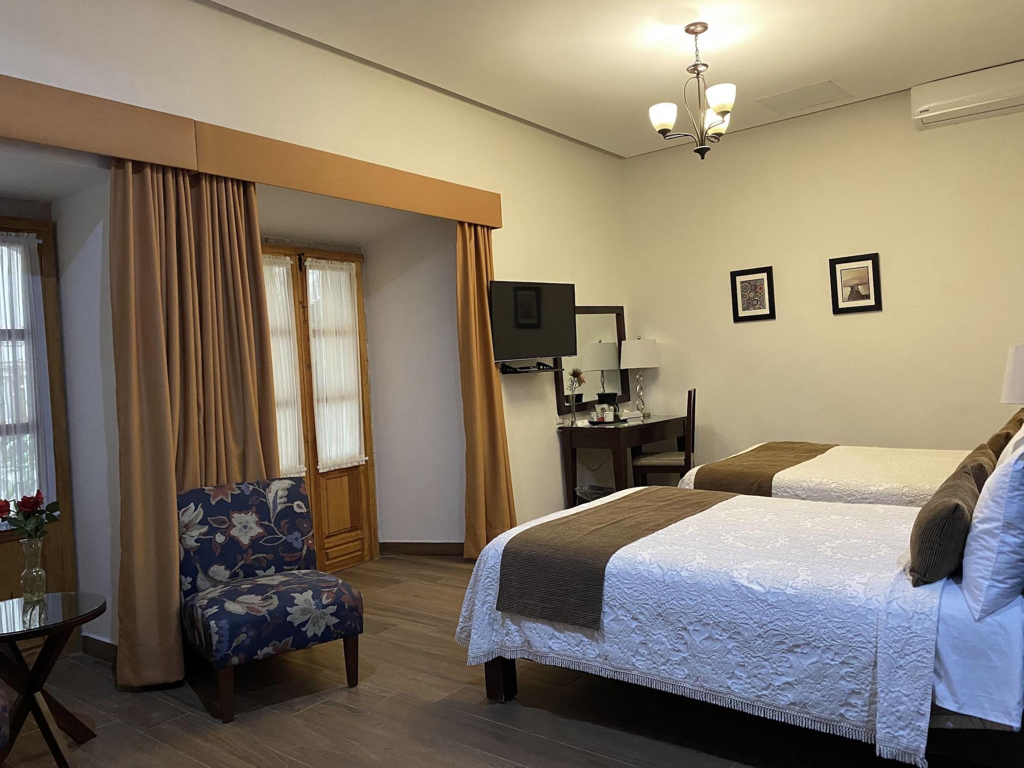 Hotel Casa Faroles 5