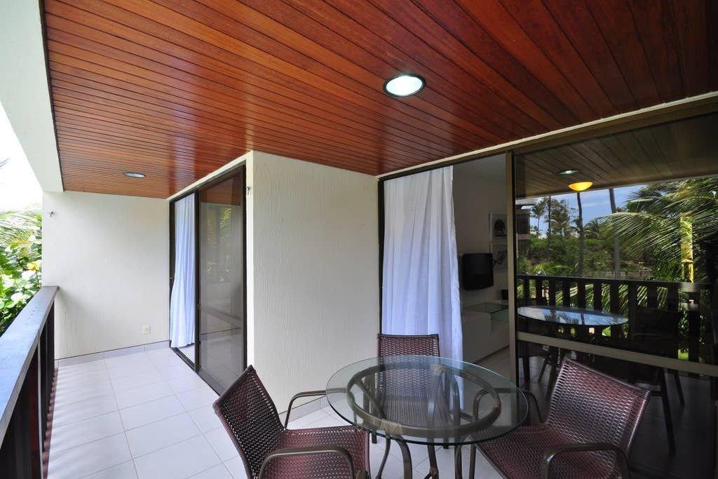 image-housing-carousel