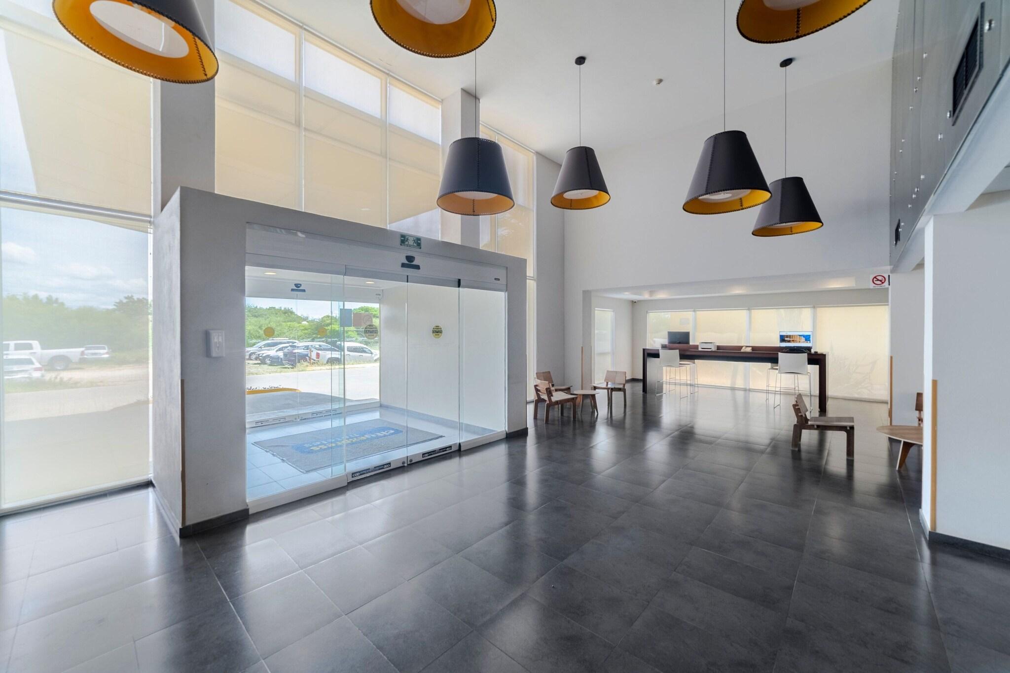 image-housing-carousel
