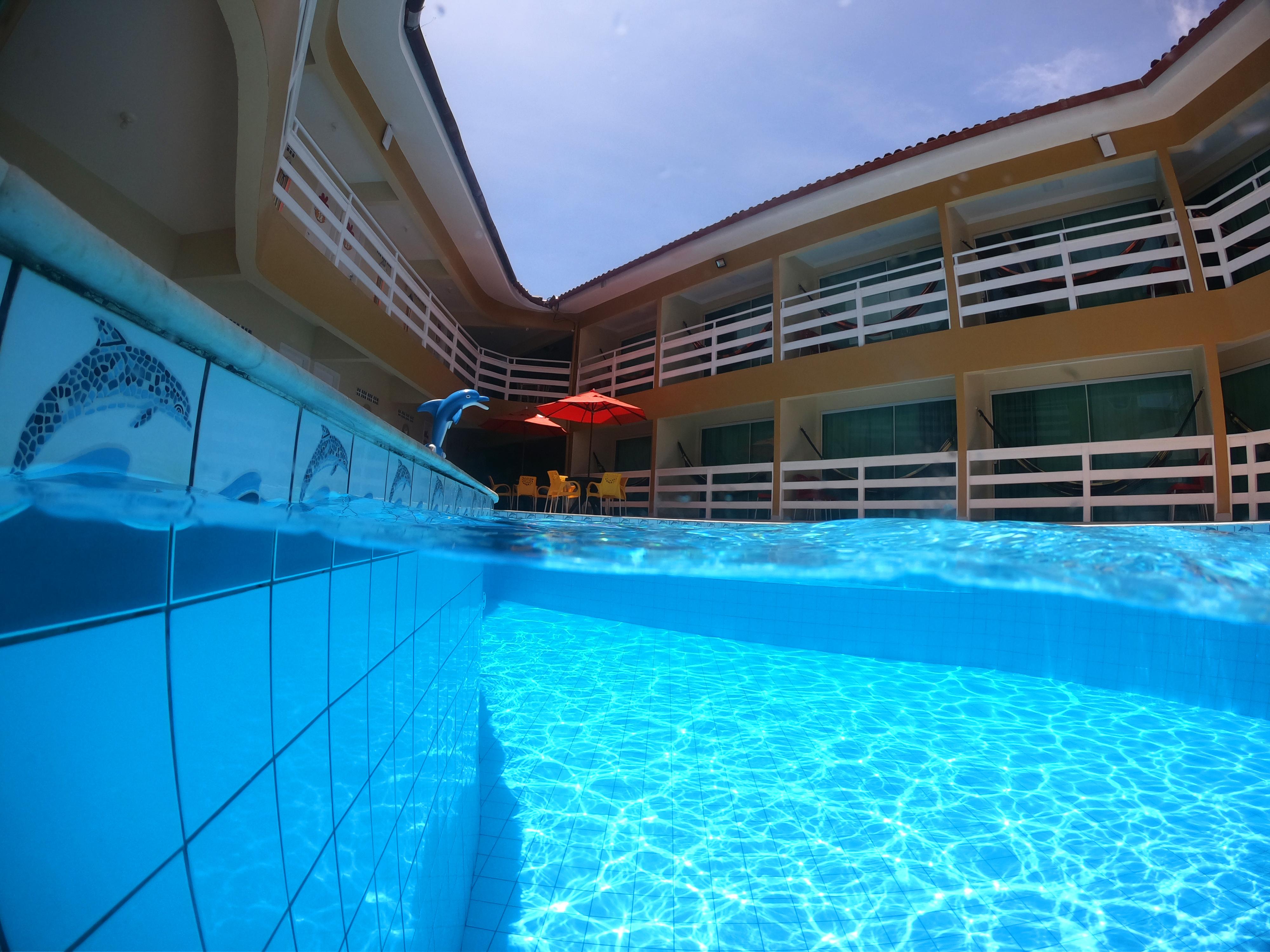 image-housing-carousel
