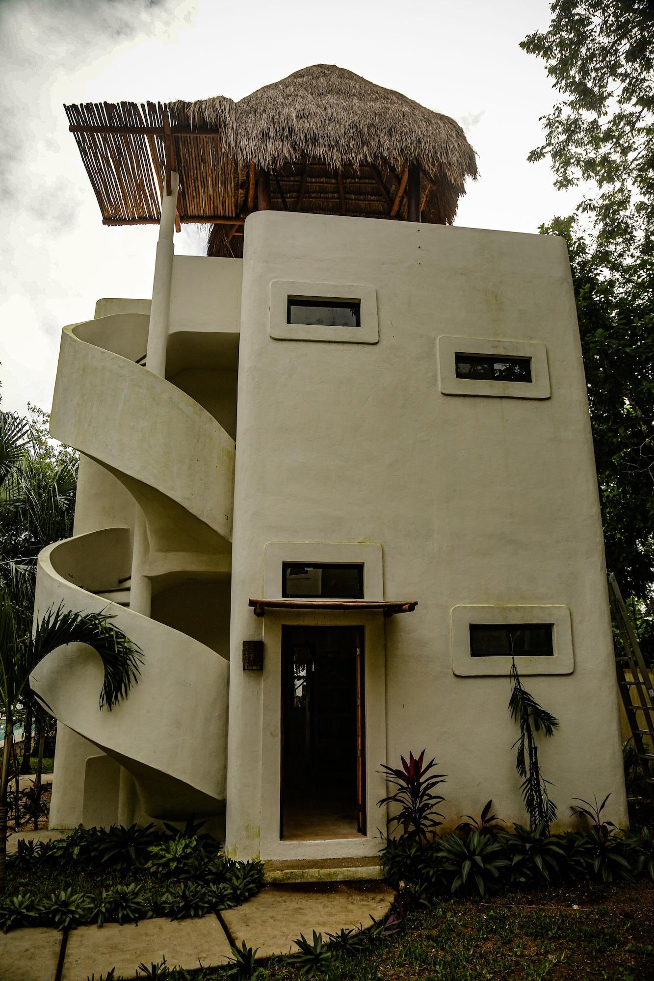 image-housing-carousel