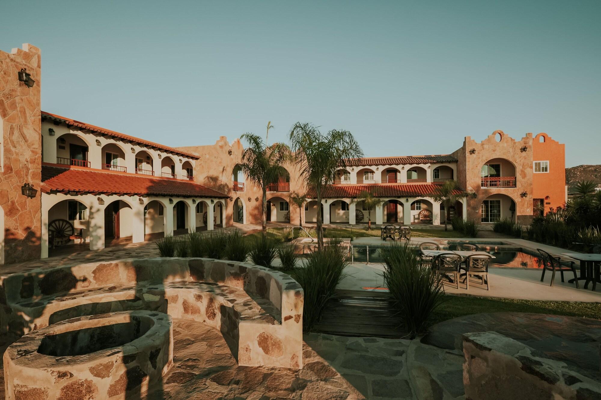 image-housing-carousel