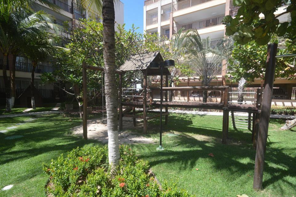 image-housing-carousel