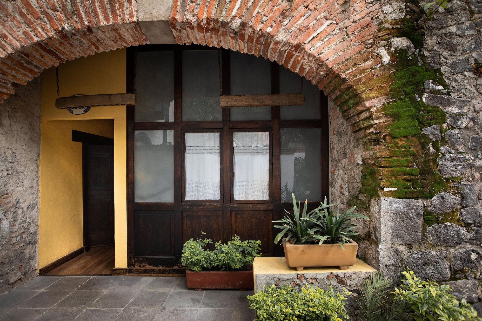 Suites Los Camilos - Adults Only