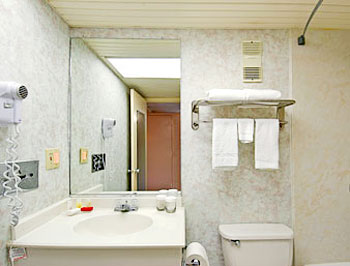 image-housing-carousel