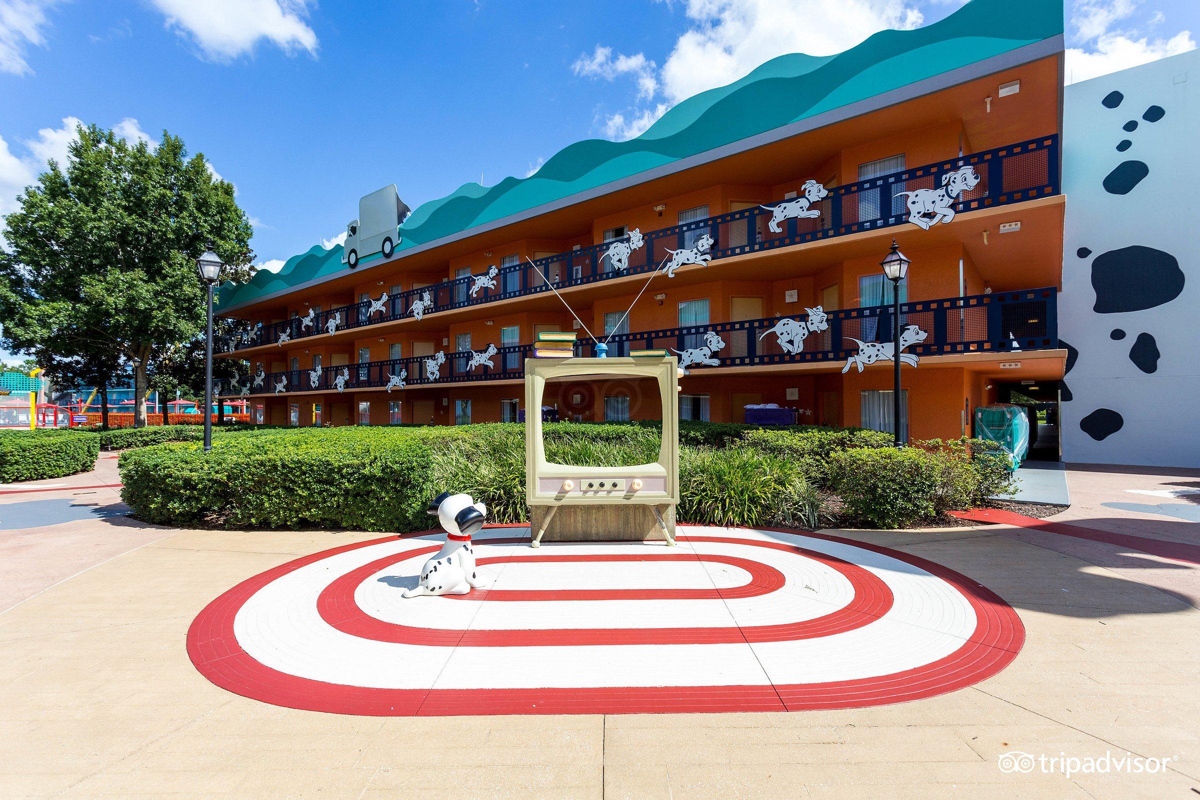 image-housing-carousel