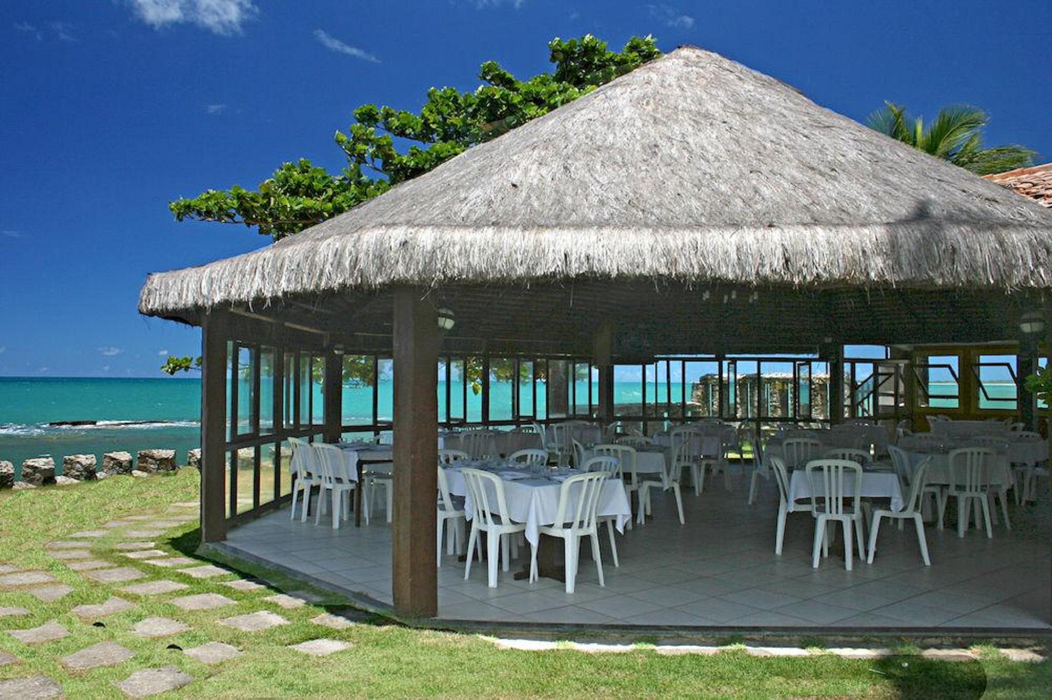 image-housing-carousel