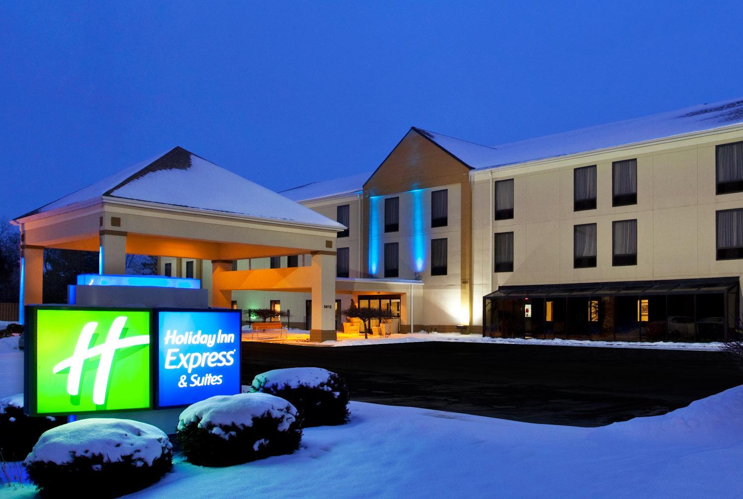 Holiday Inn Express & Suites Dayton-Huber Heights, an IHG Hotel image