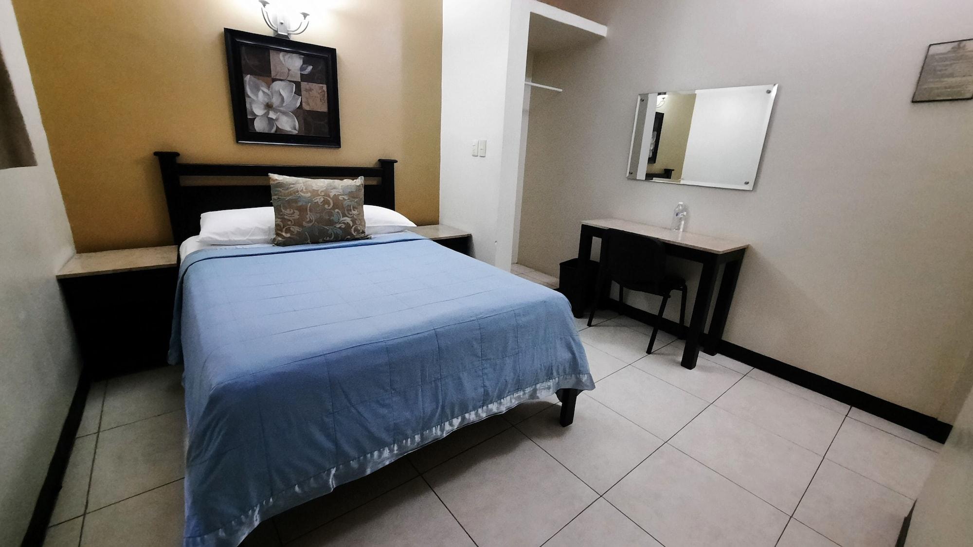 Hotel Catedral 5