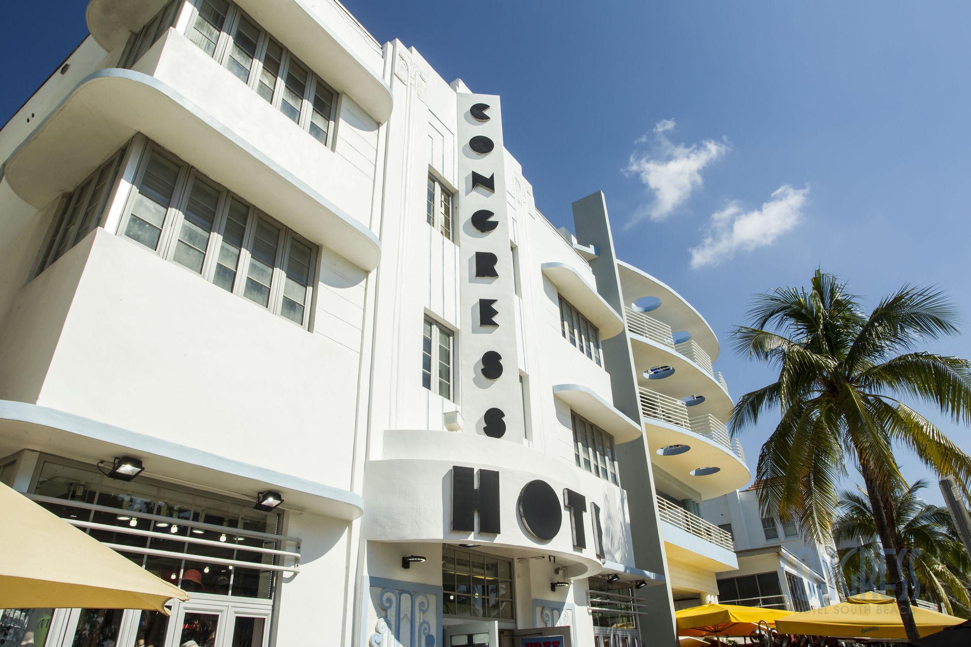 image-housing-carousel