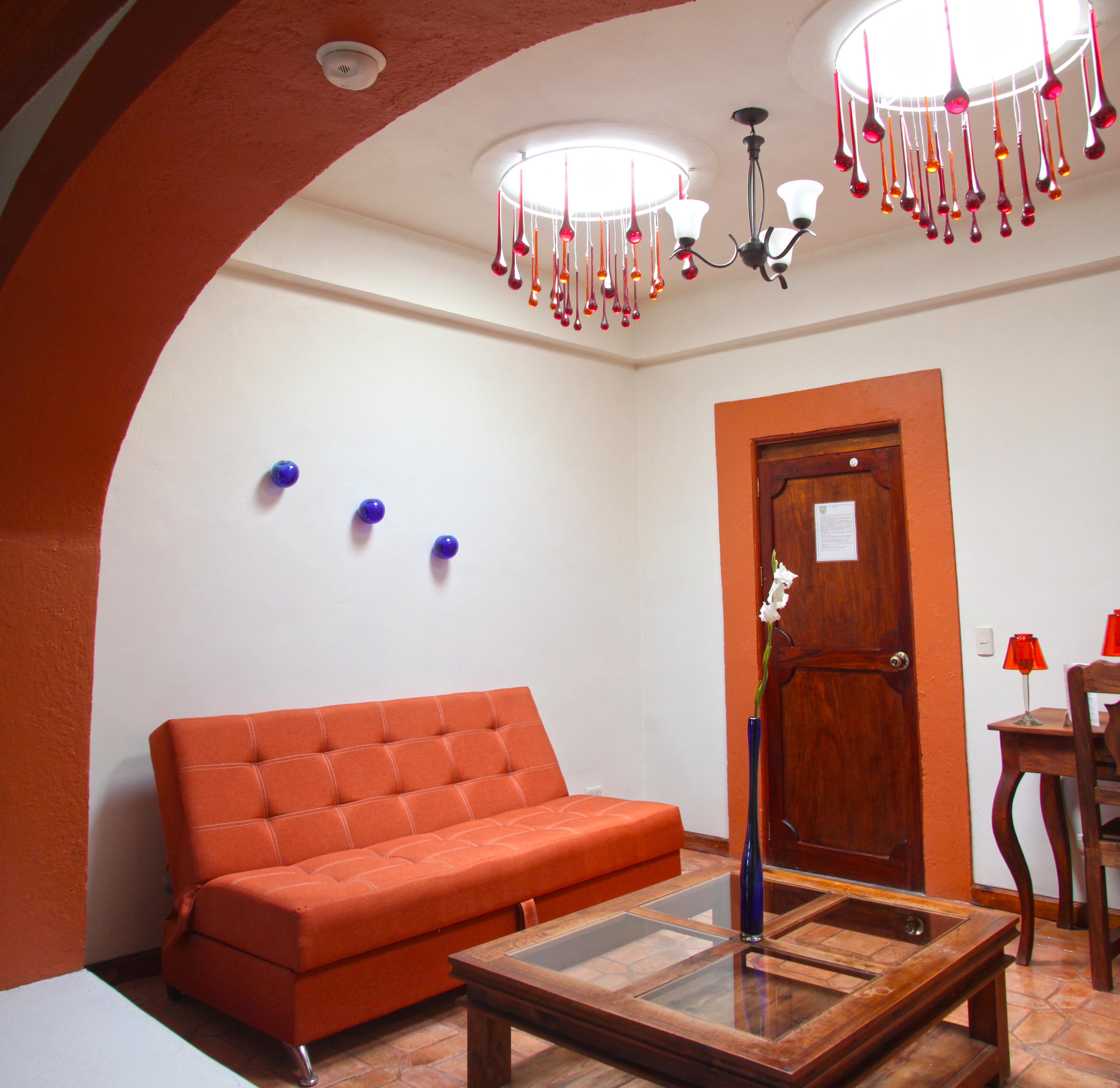 image-housing-carousel