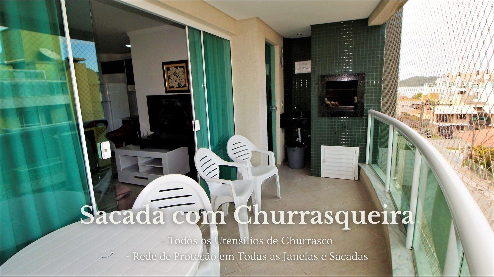 image-housing-carousel