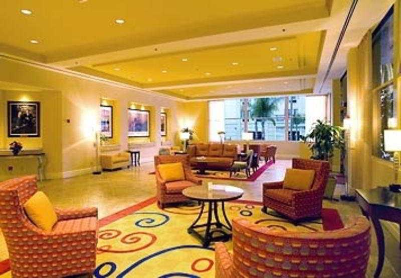 image-housing-carousel