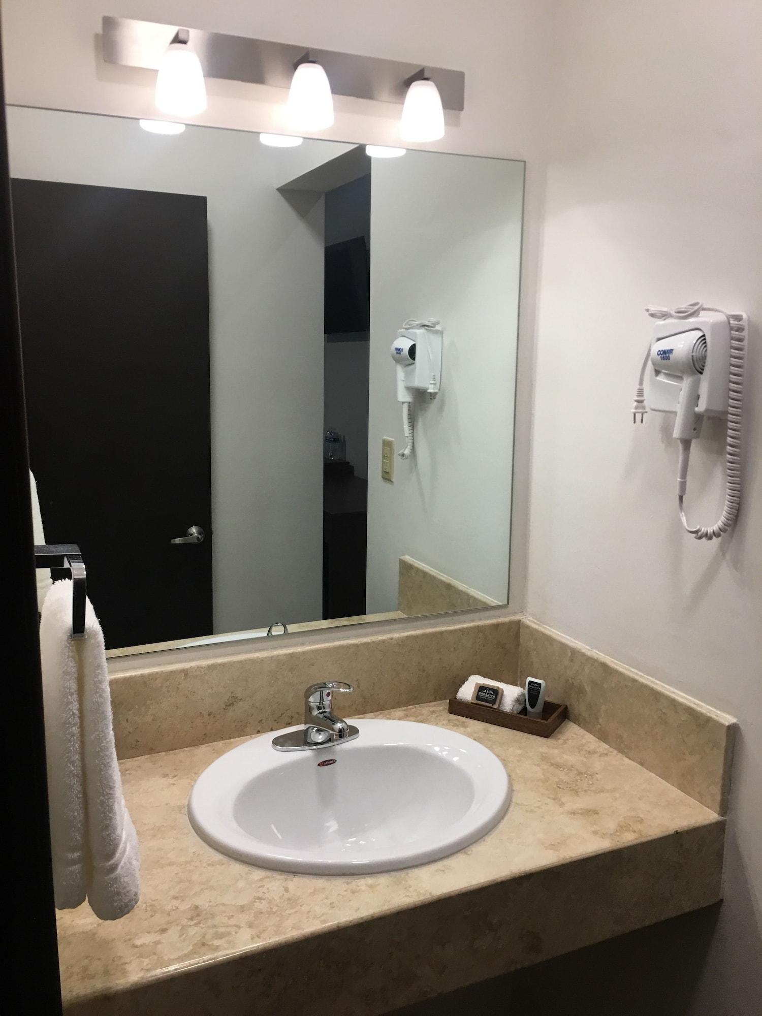 Hotel Plaza Catedral 6