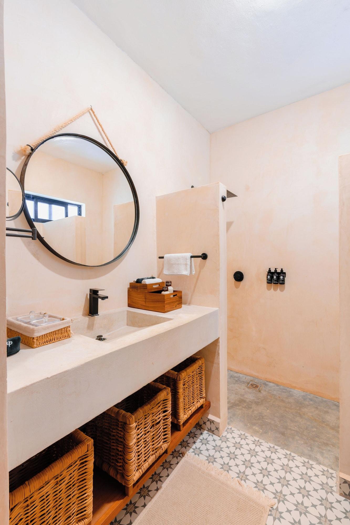 Habitación Premier, 1 cama King size, baño en la habitación, vista al jardín