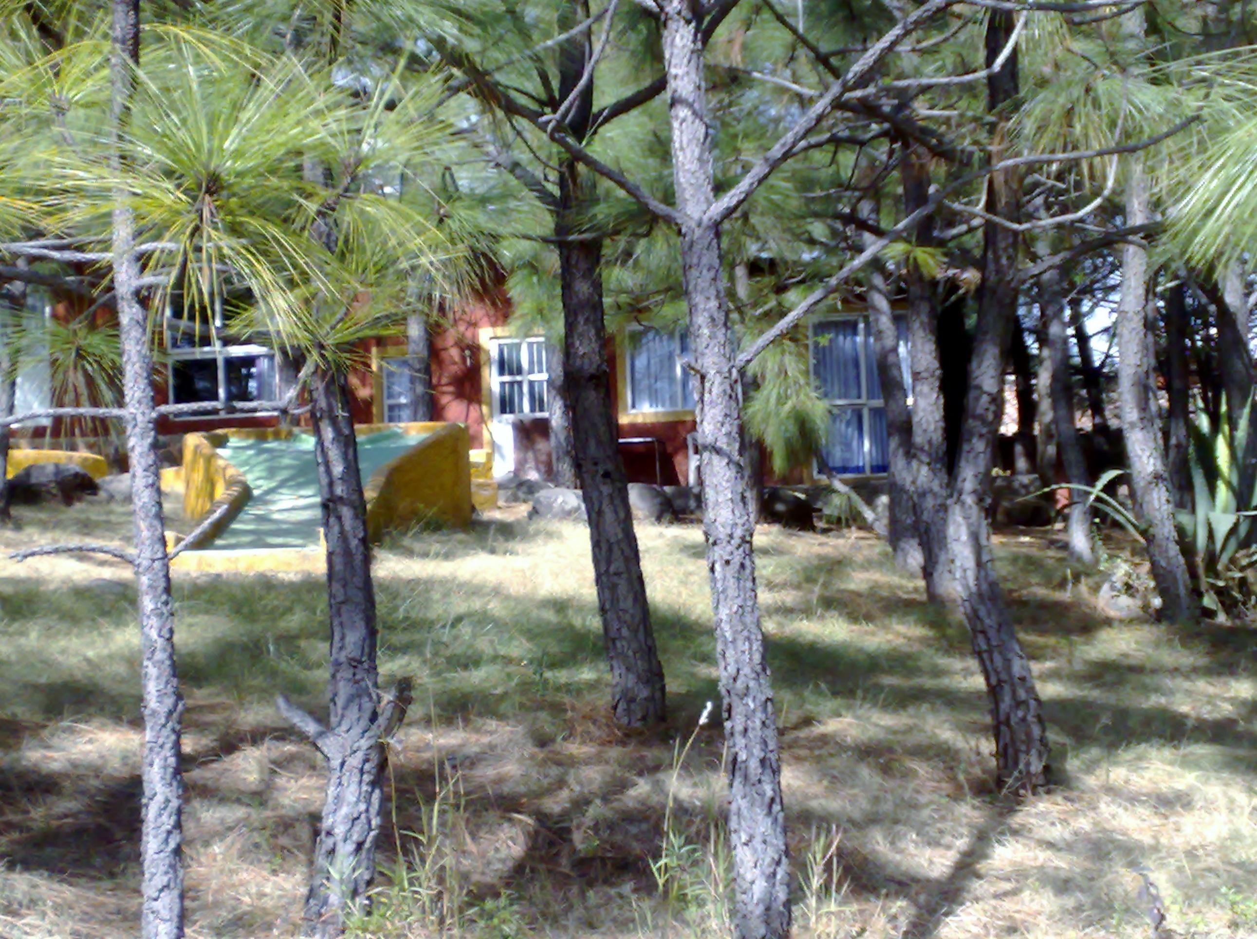 image-housing-carousel