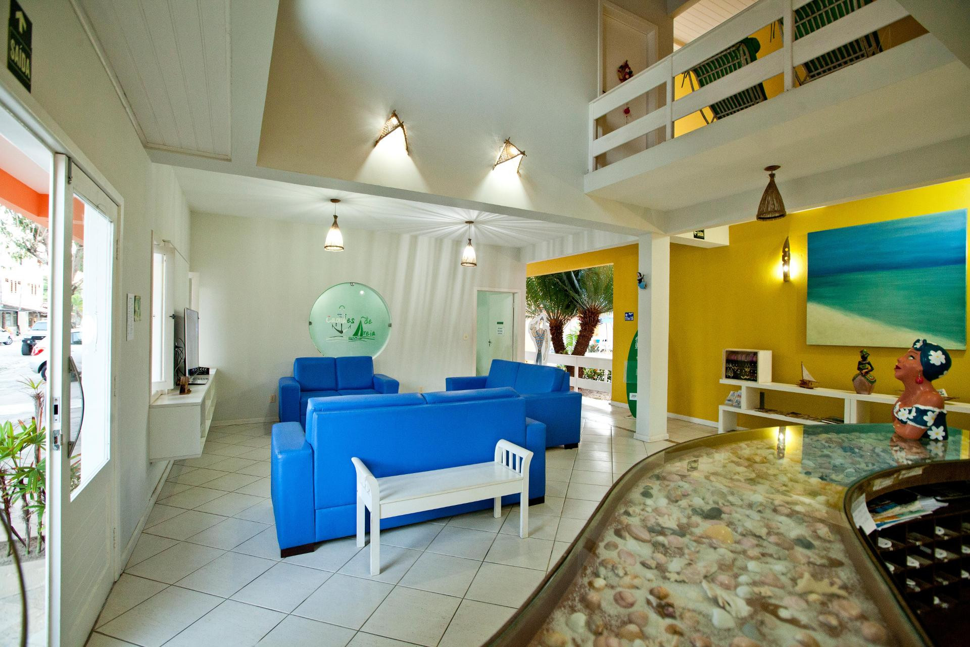 image-housing-carousel