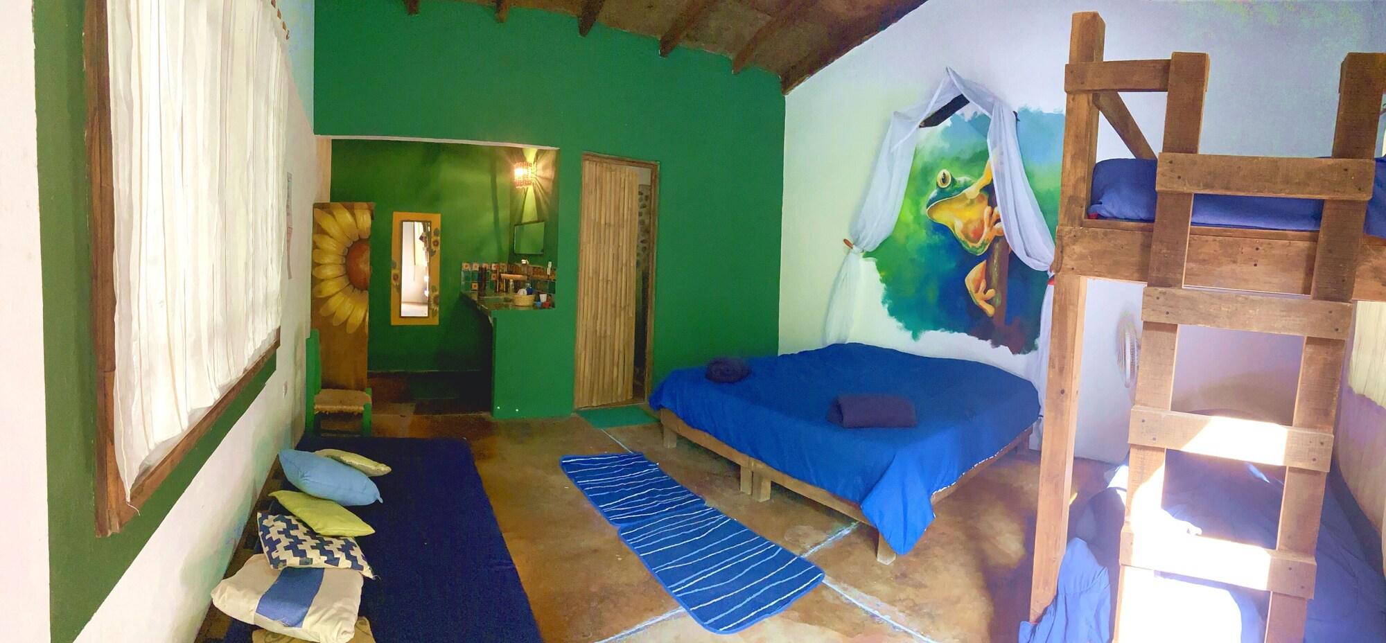 Aqua Ceiba 4
