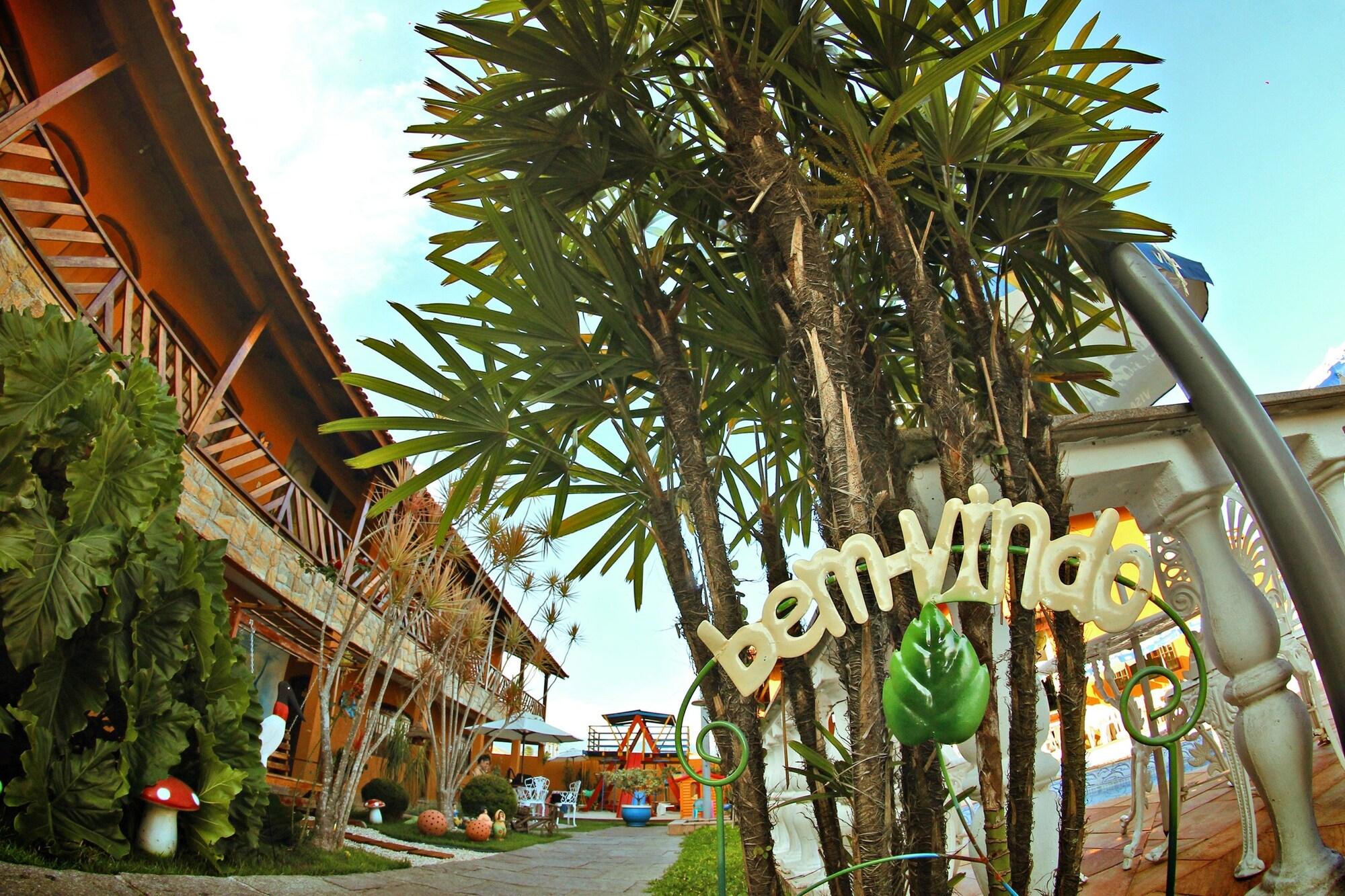 image-housing-carousel