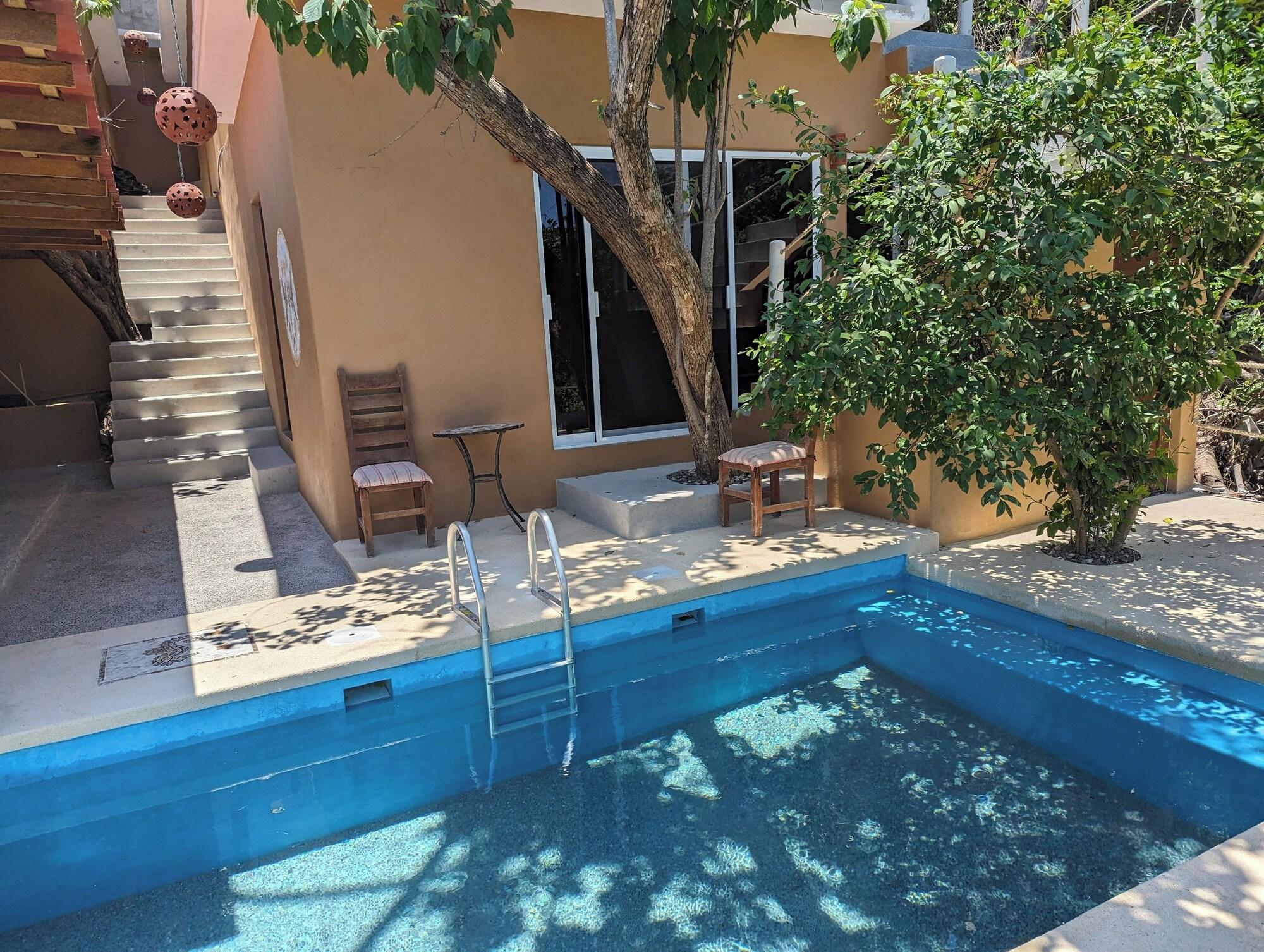 Casa Arcoiris Zihuatanejo 6