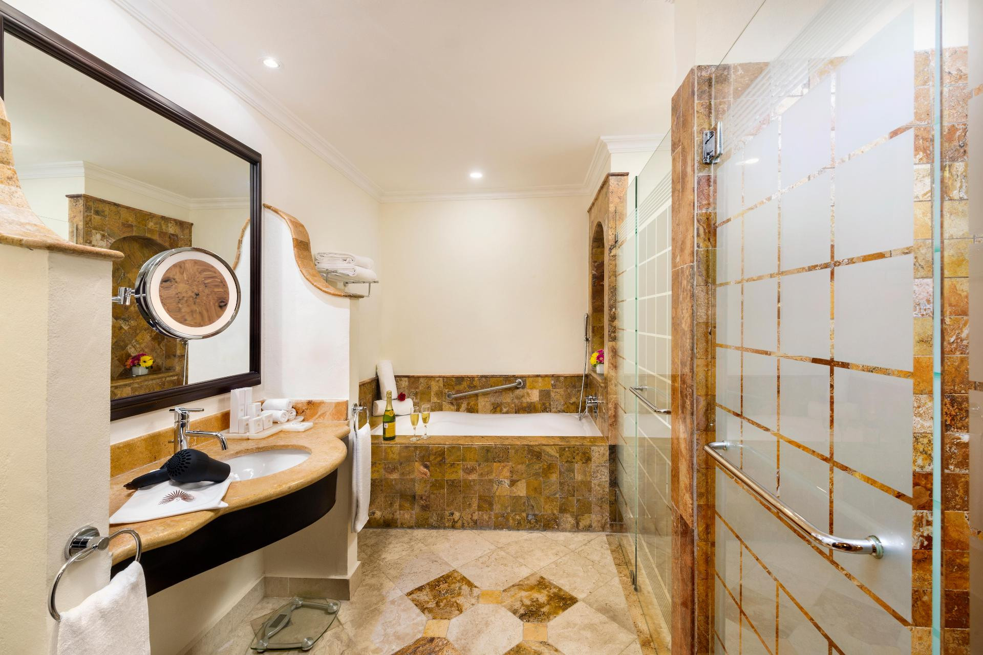Deluxe Junior Suite