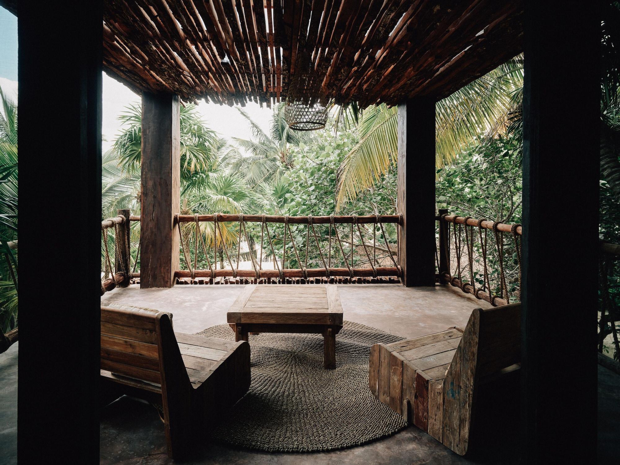 Habitación superior, 1 cama King size, vista a la playa