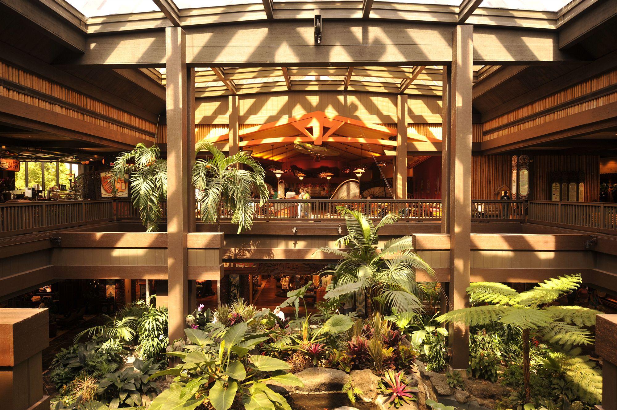 image-housing-carousel