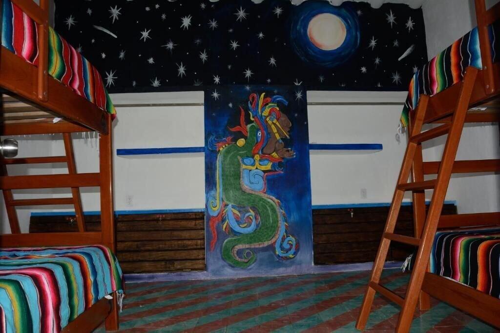 image-housing-carousel