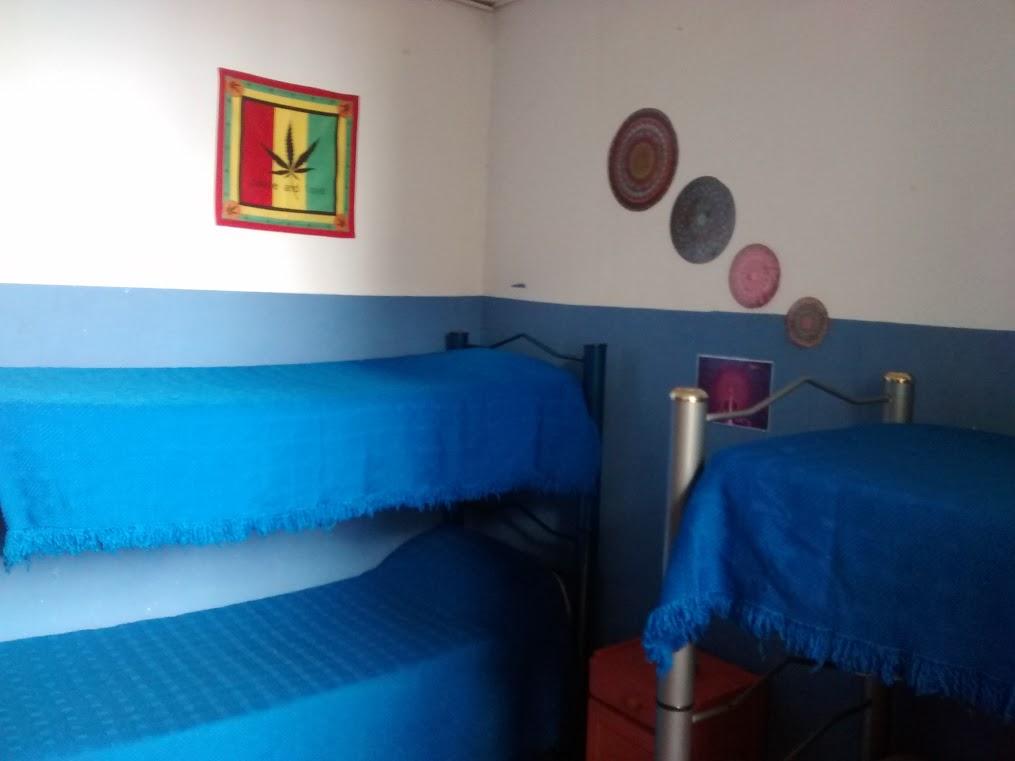 image-housing-carousel