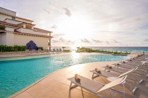 Hoteles en Cancún a la Orilla del Mar