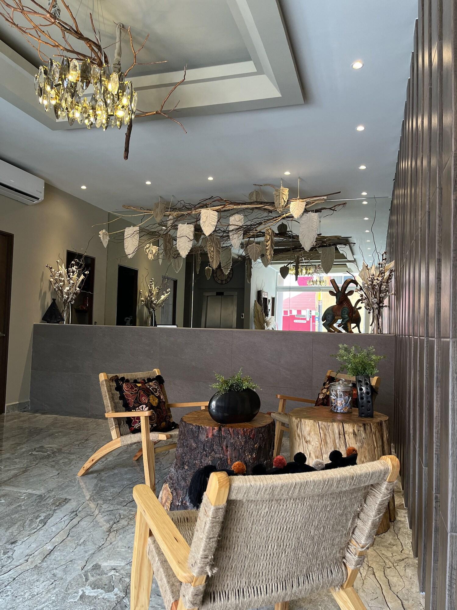 image-housing-carousel