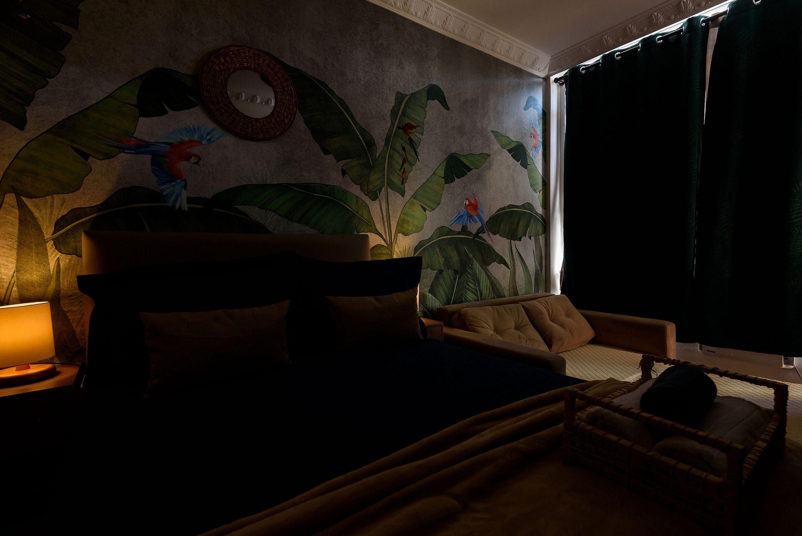 image-housing-carousel