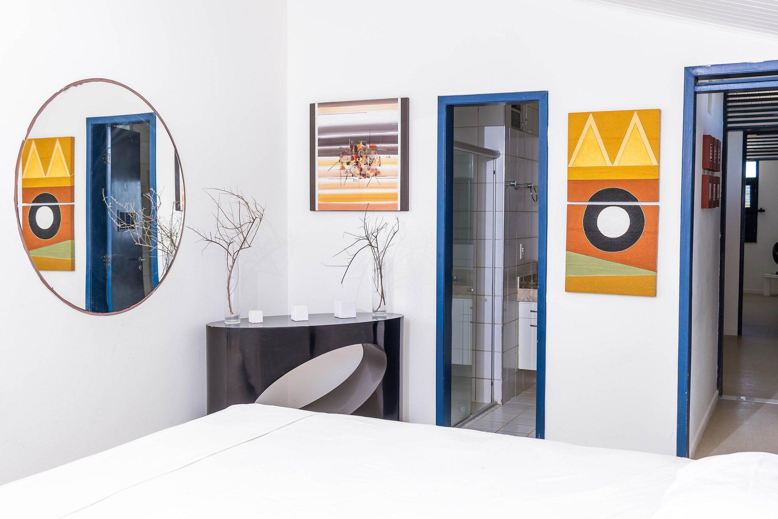 image-housing-carousel