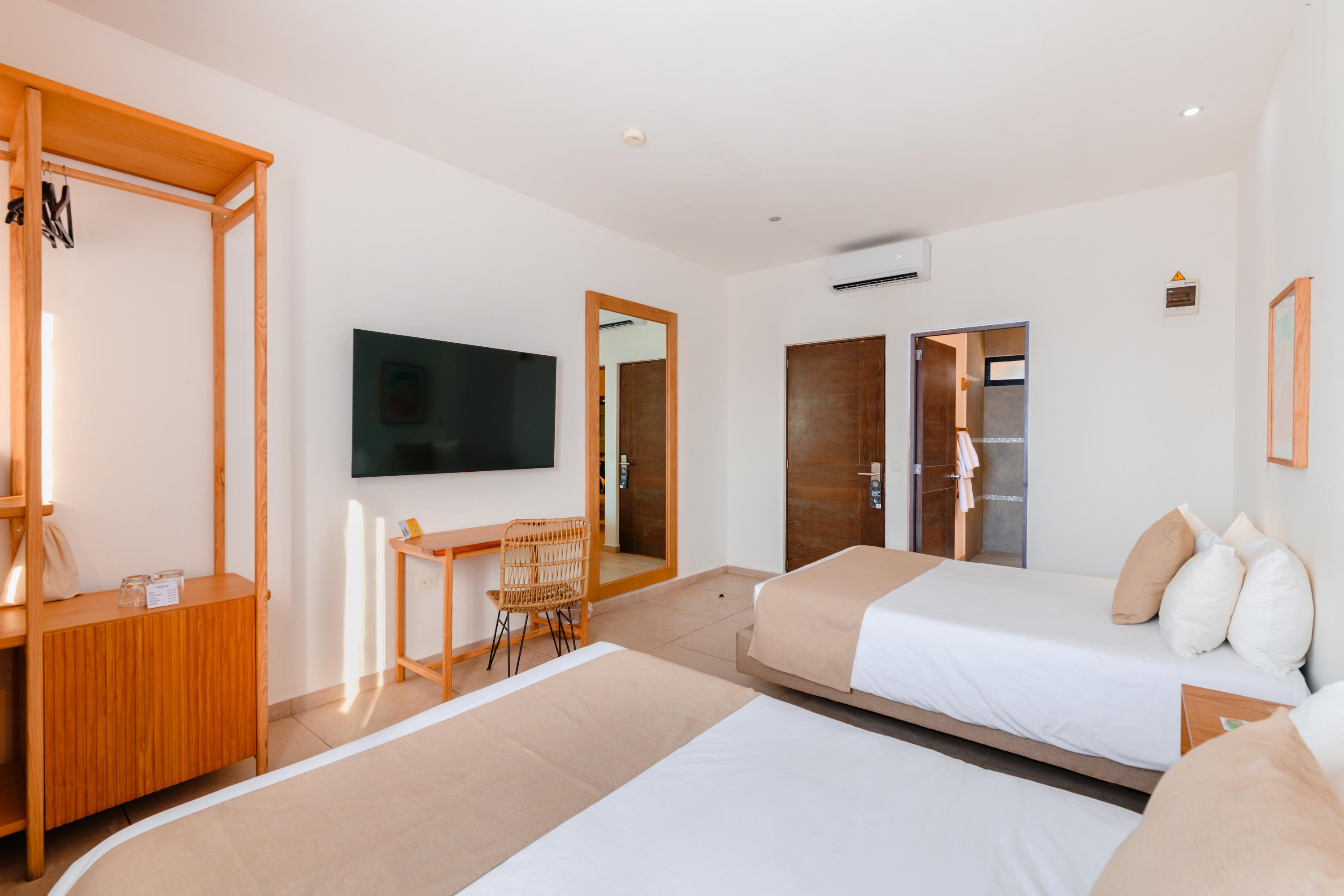 Habitación Superior con Vista a la Calle