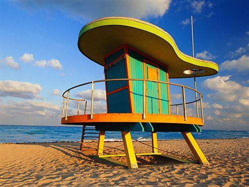 image-housing-carousel