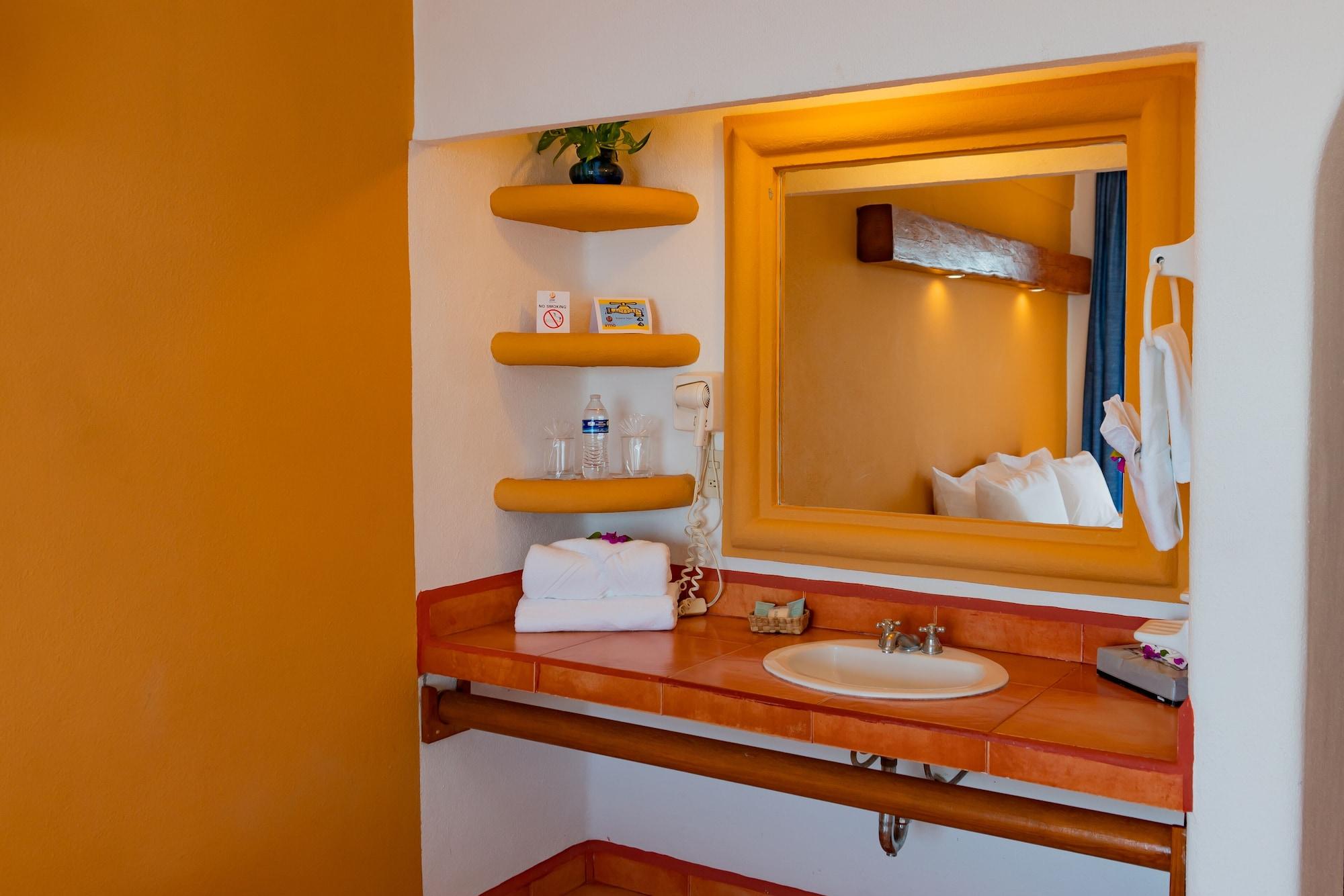 Habitación estándar, 2 camas dobles, vista al océano