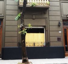 Vi Luz Y Entr&eacute; Hostel