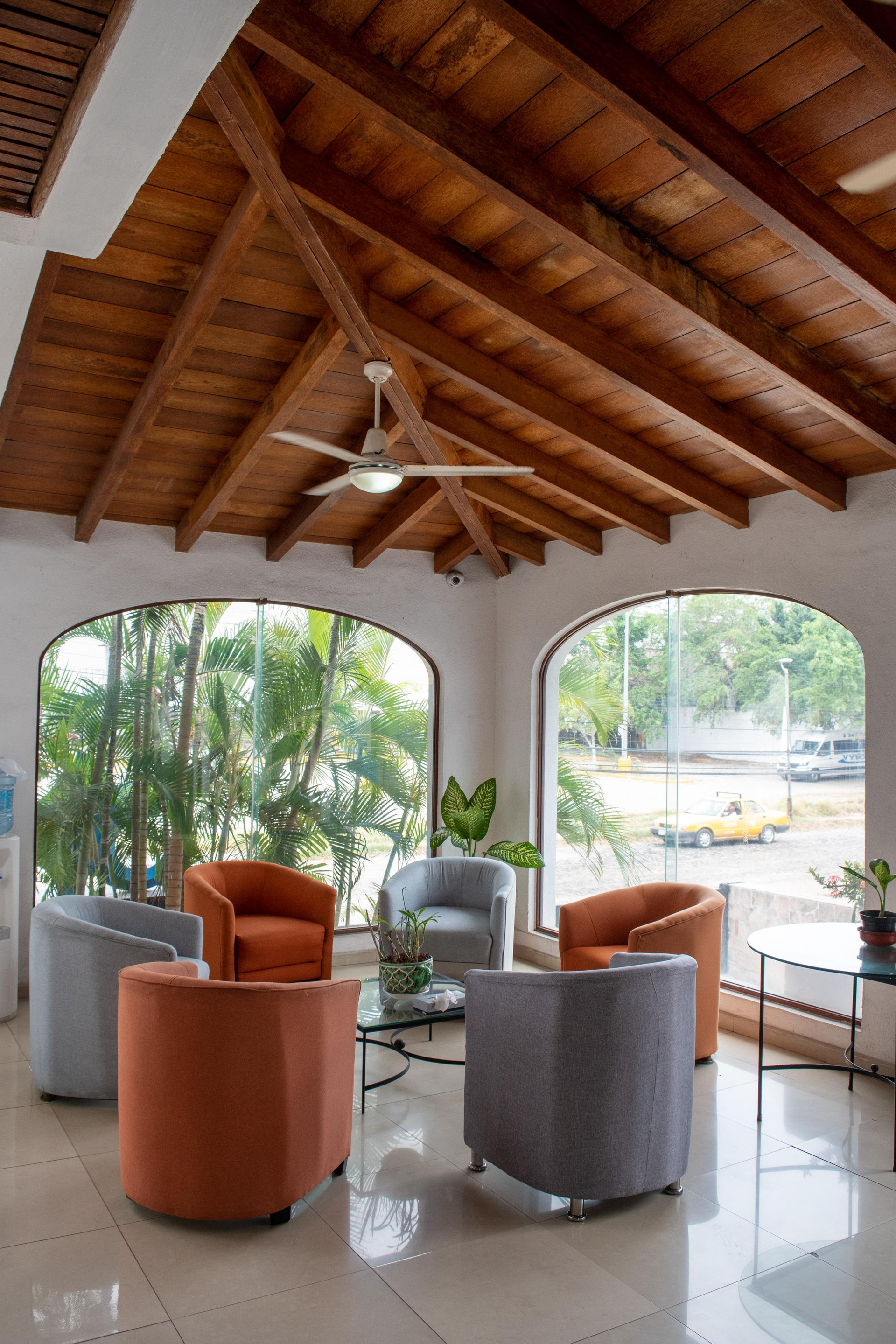 Suite Executive con Vista a la Piscina