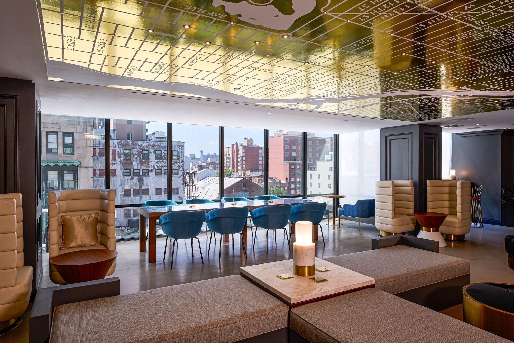 image-housing-carousel