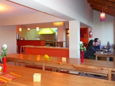 image-housing-carousel