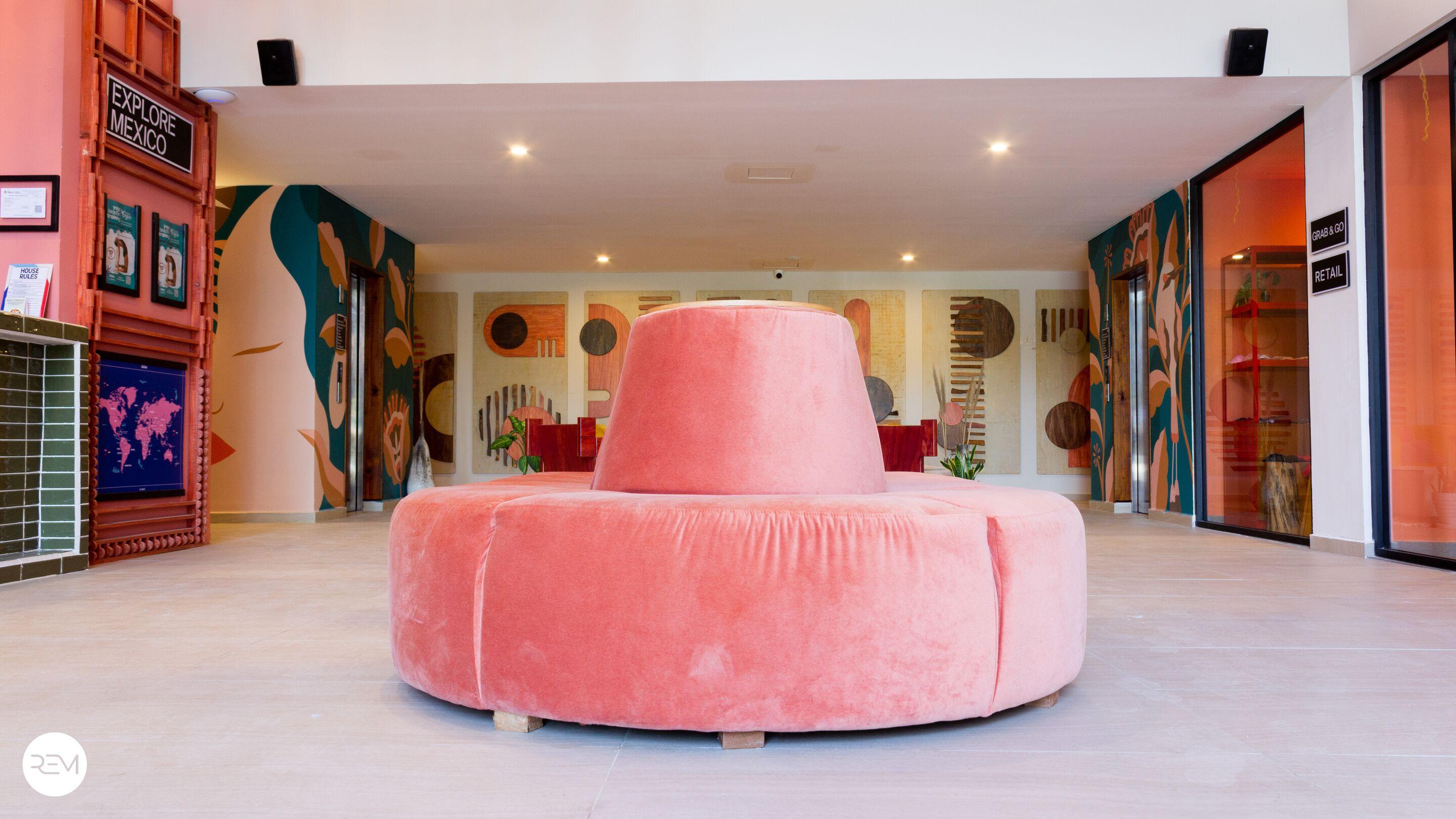 image-housing-carousel