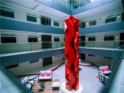 image-housing-carousel