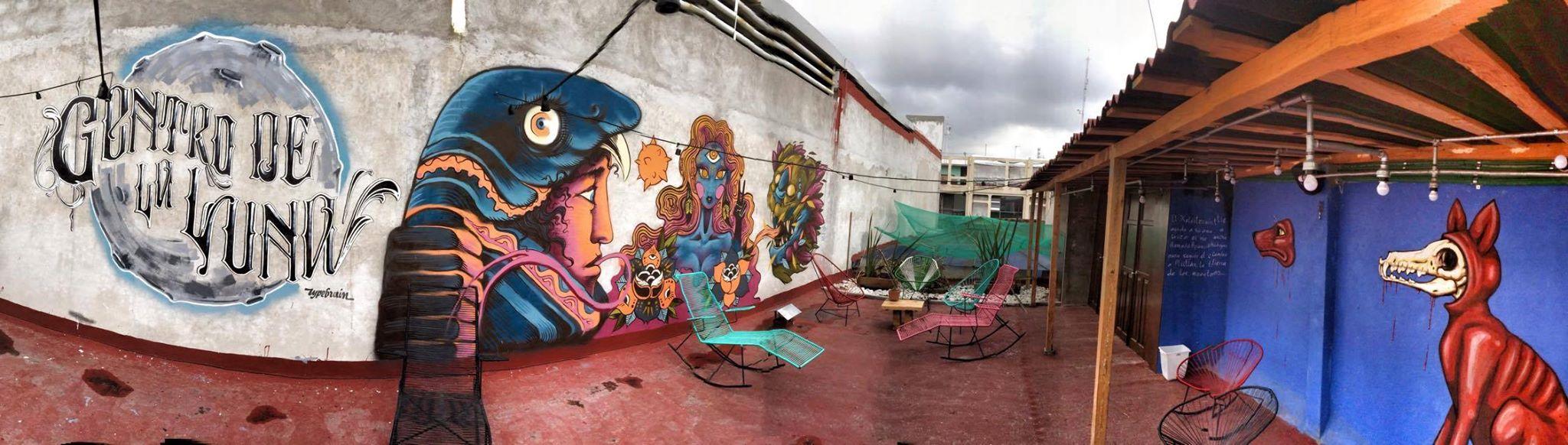 image-housing-carousel