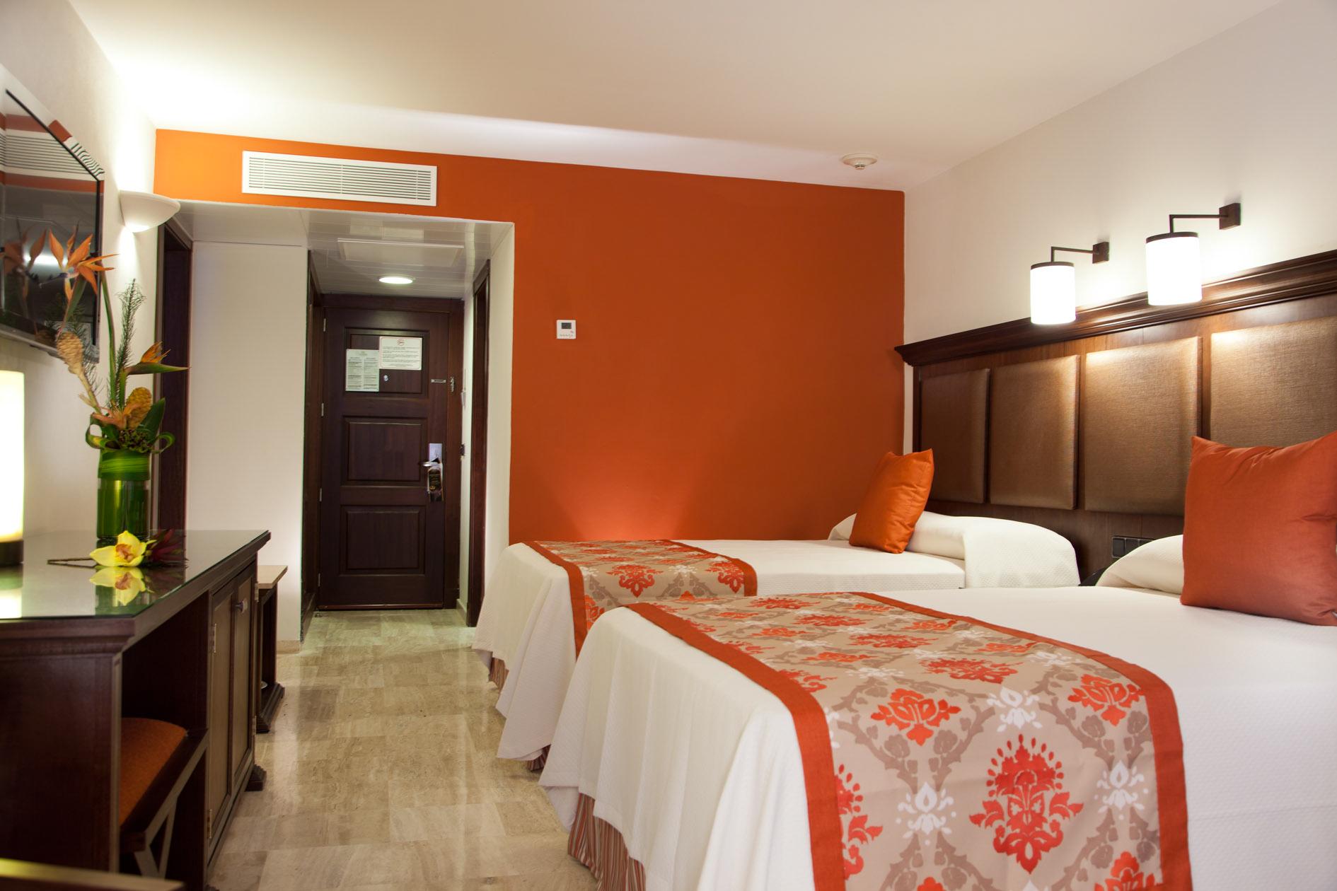 Suite Júnior con Vista al Jardín