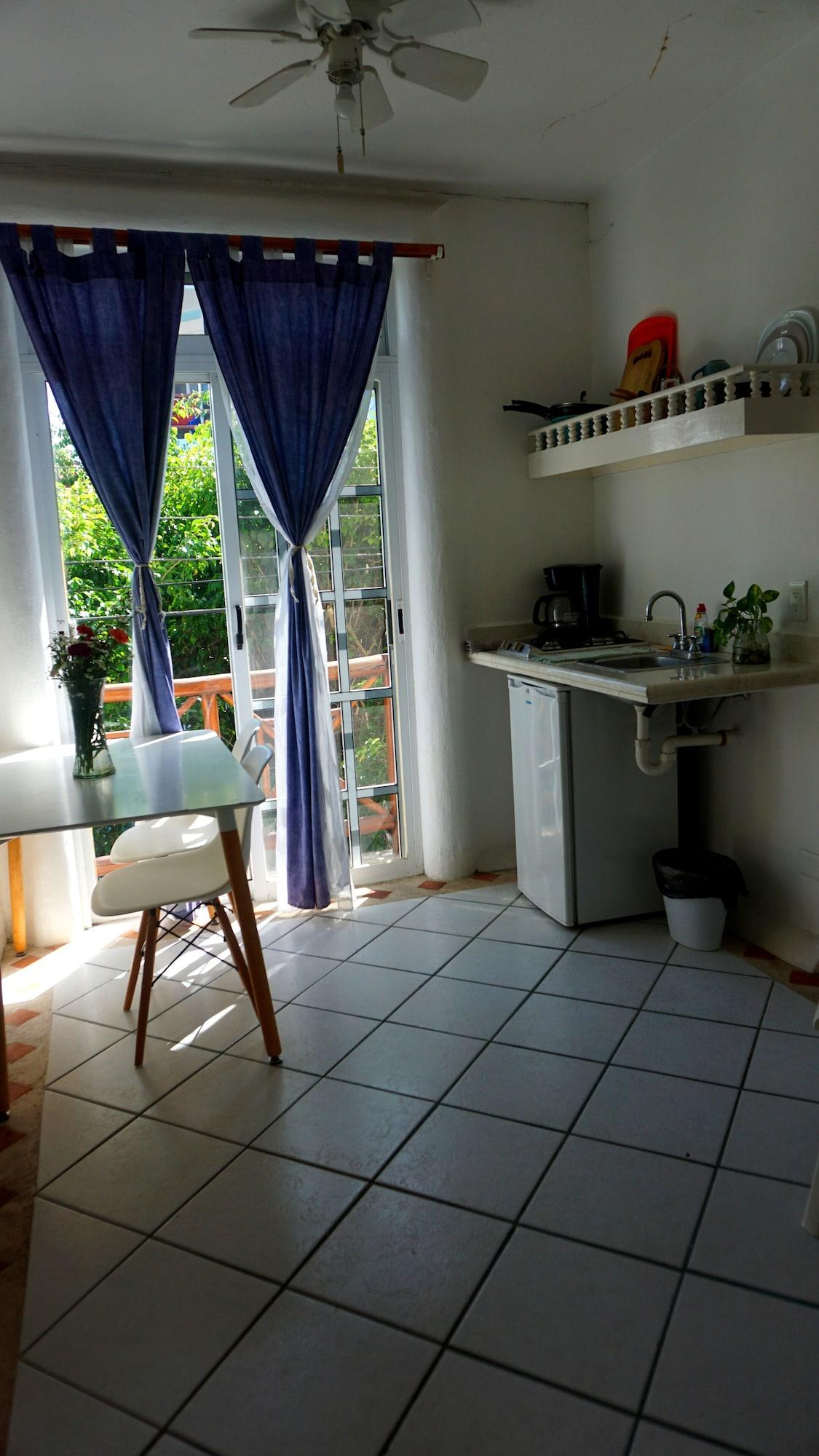 image-housing-carousel