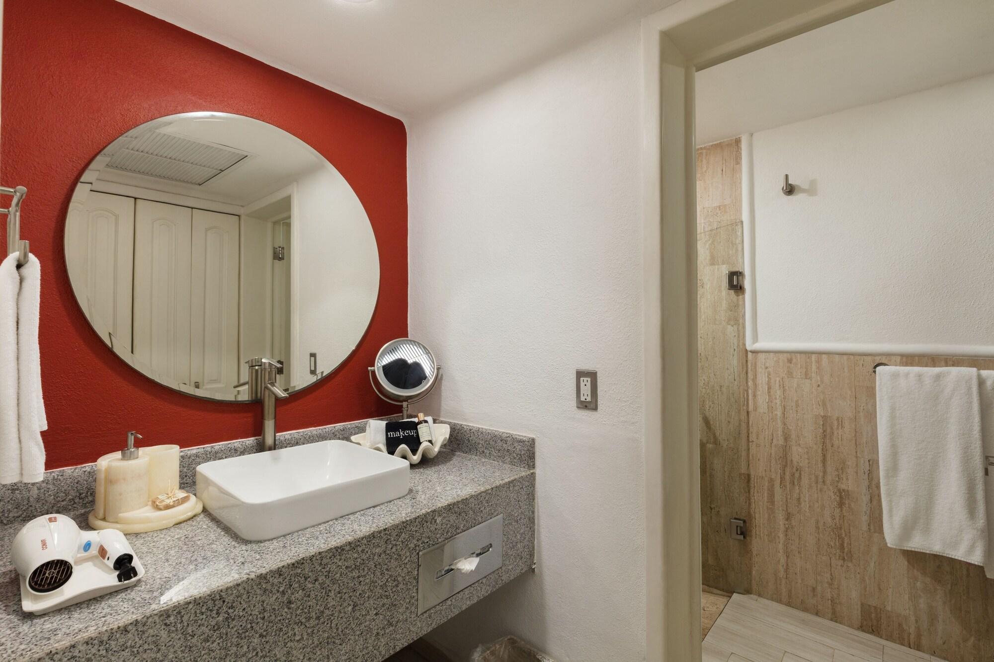 Nautical One Bedroom Suite