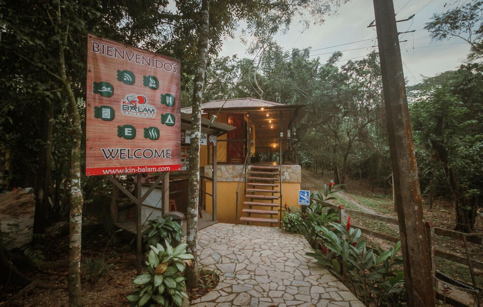image-housing-carousel