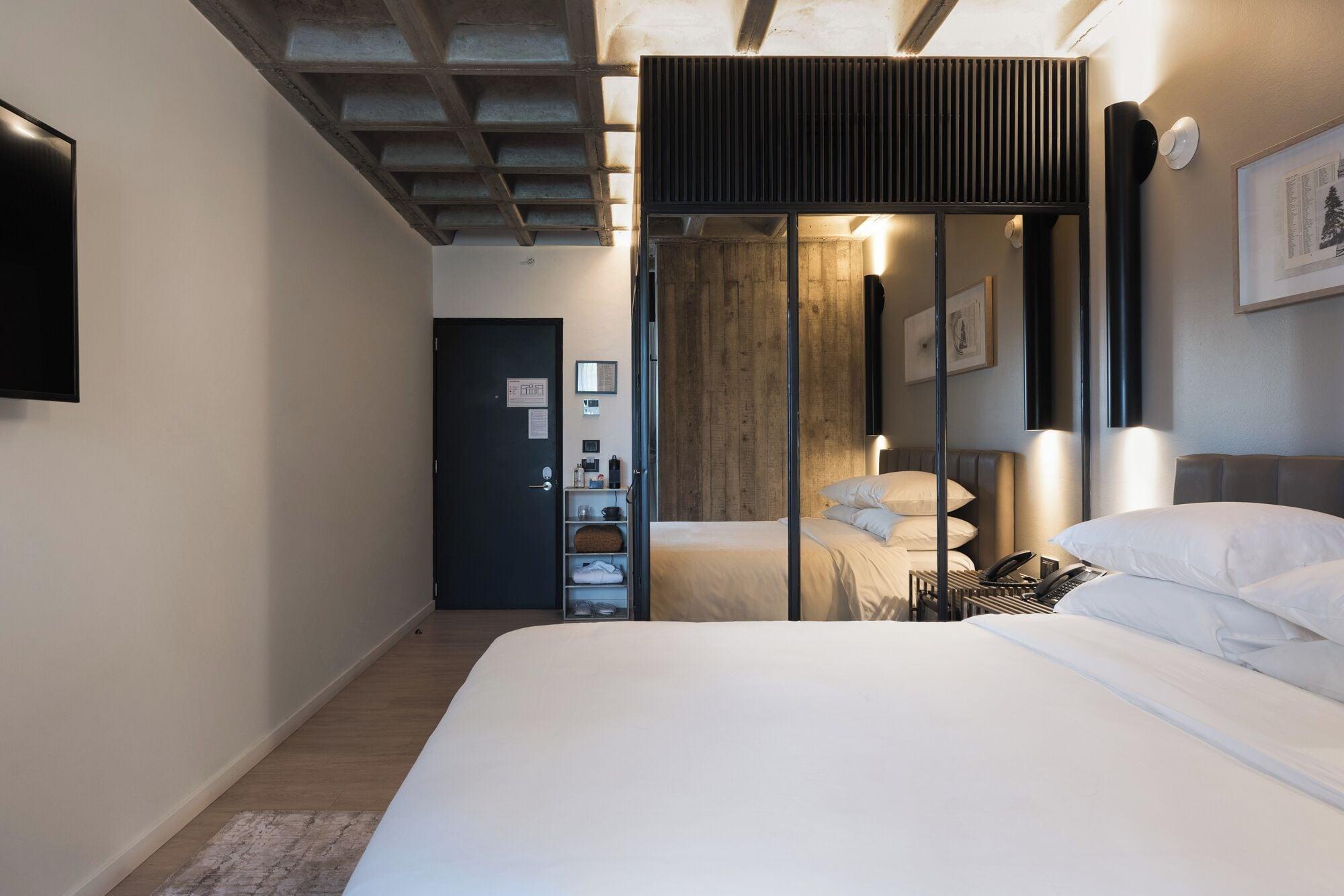 Bellwort Hotel 6