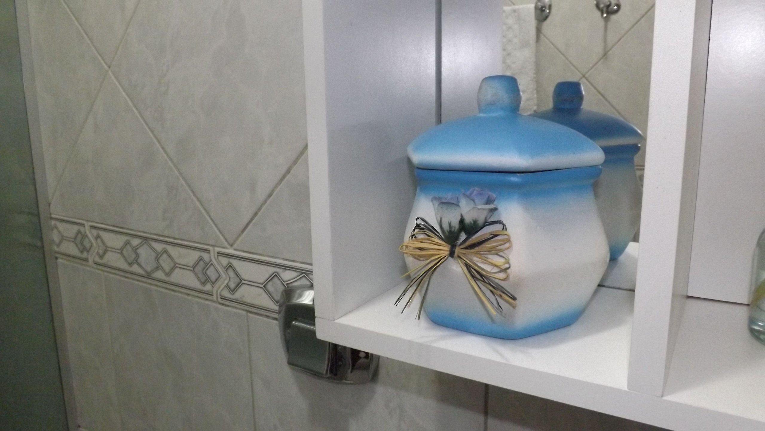 image-housing-carousel